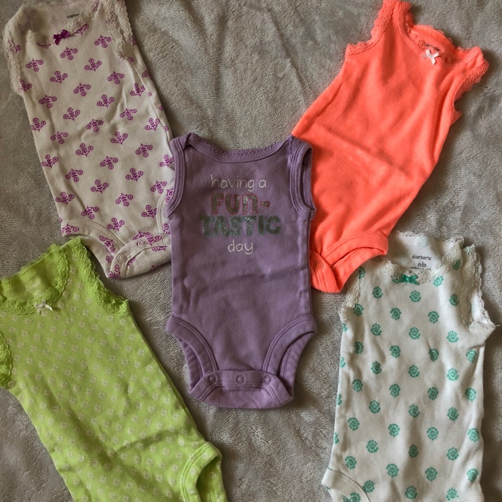 9 pc onesie Lot